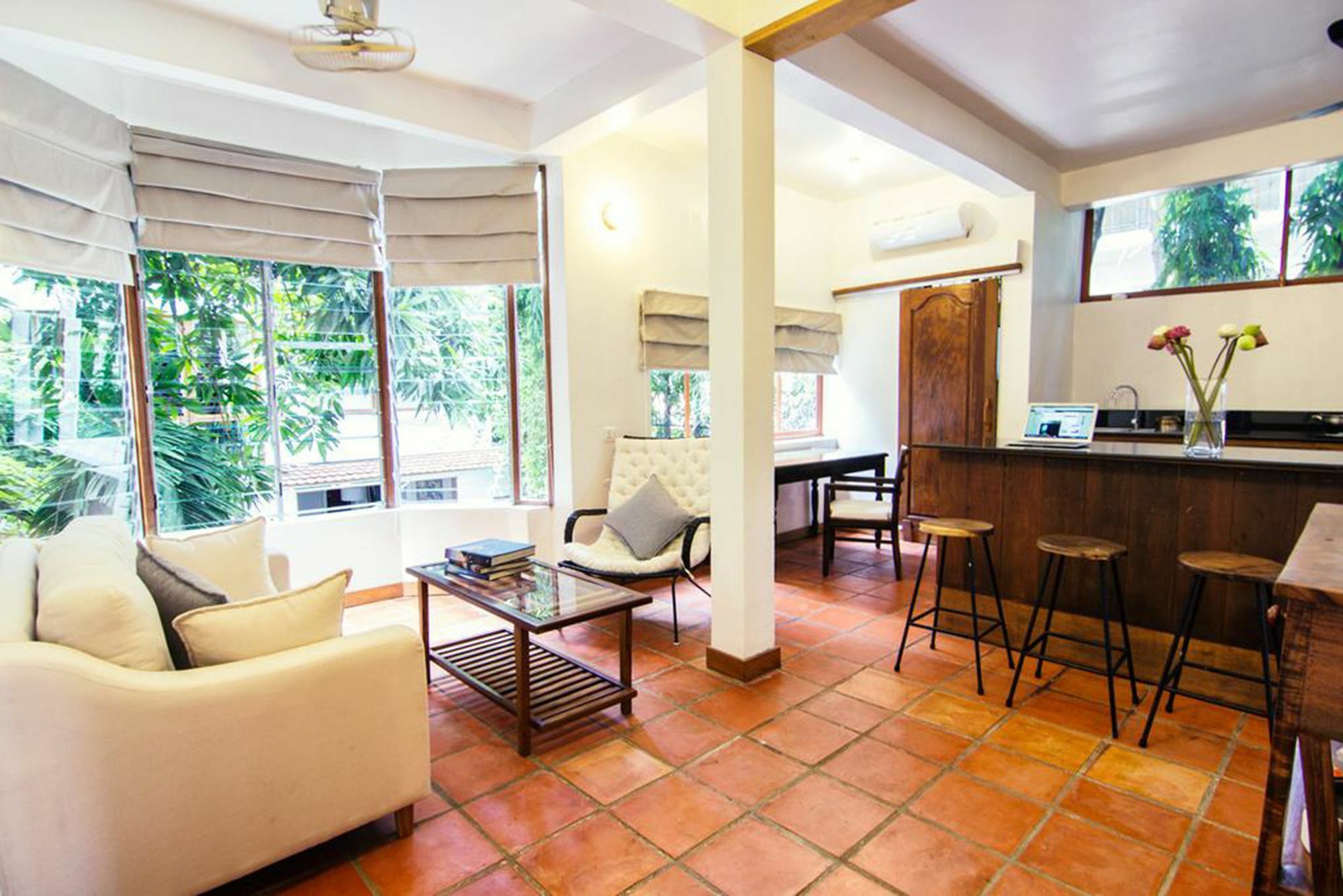 Yk Art House Hotel Phnom-Penh Buitenkant foto