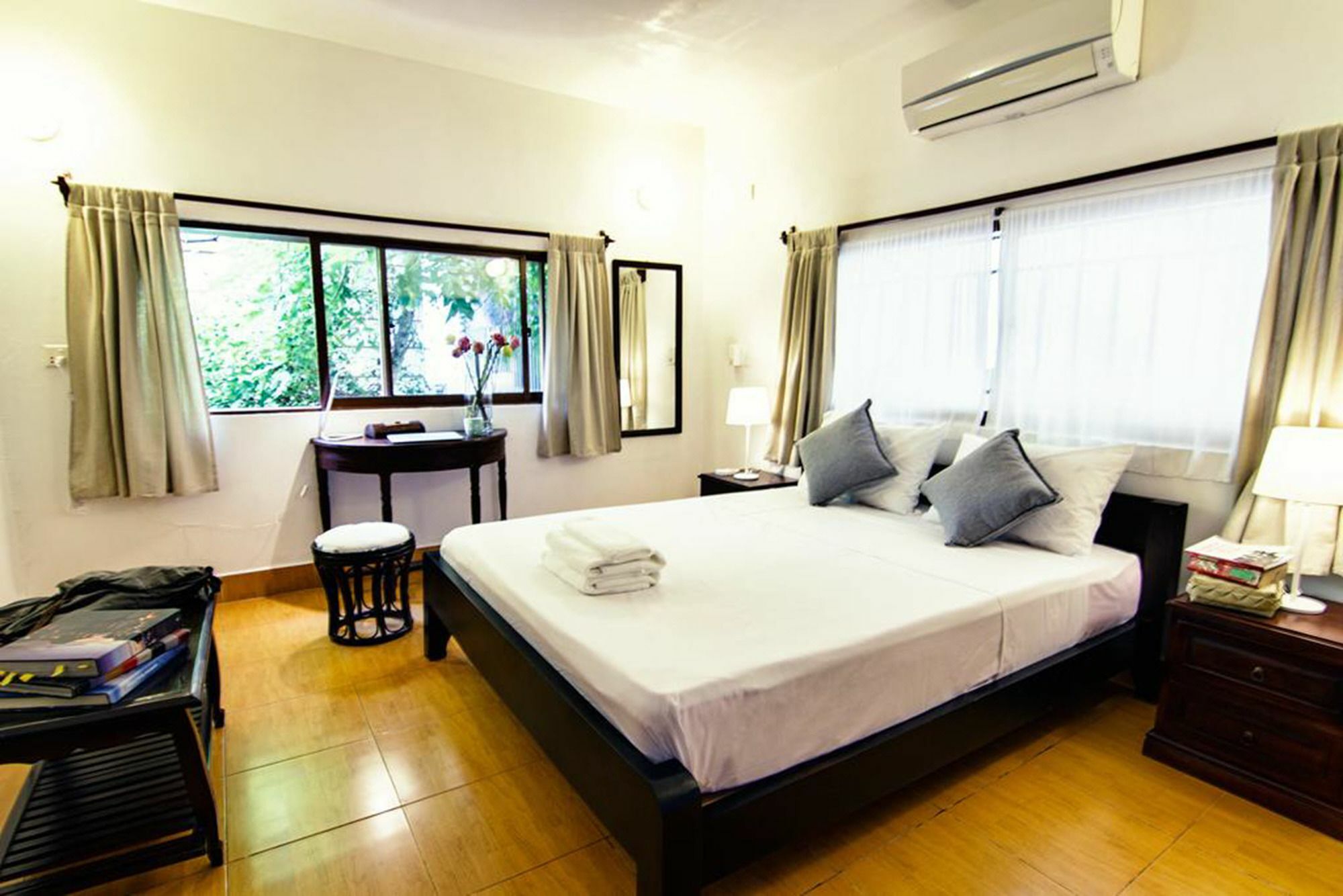 Yk Art House Hotel Phnom-Penh Buitenkant foto